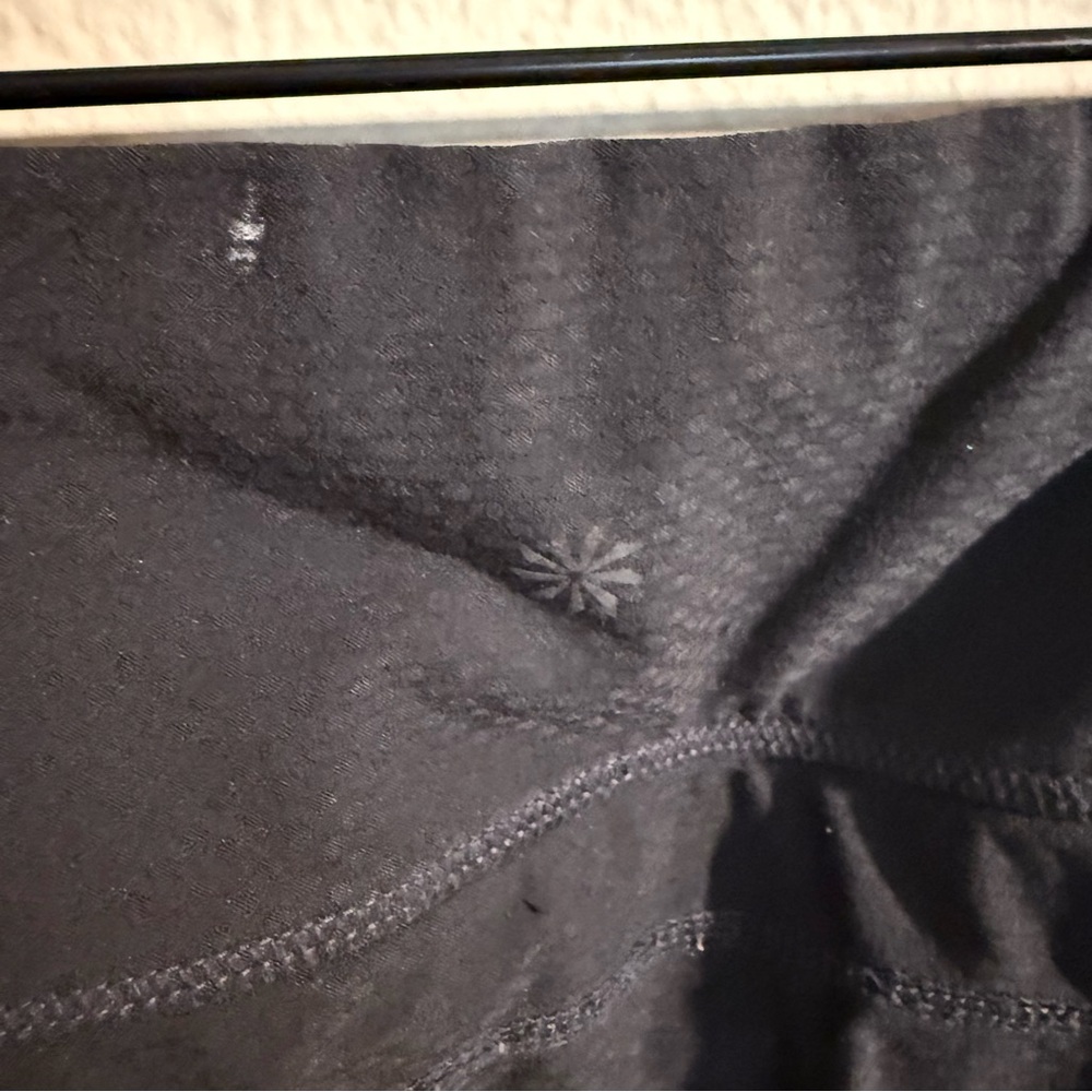 Athleta Black Athletic Skort Skirt Built-In Shorts Pockets Zip Pocket Size Small - Picture 4 of 7
